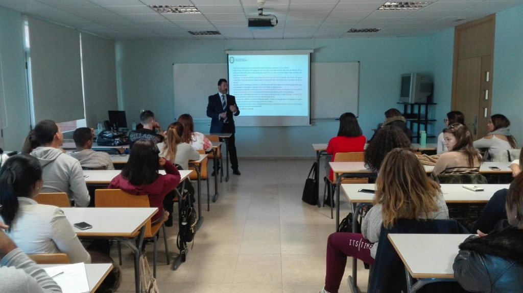 Charla Javier Durán