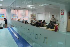 Aulas abiertas de SEK-Santa Isabel, inauguradas por Nieves Segovia Bonet Nieves Segovia Bonet inauguró las aulas abiertas de SEK-Santa Isabel