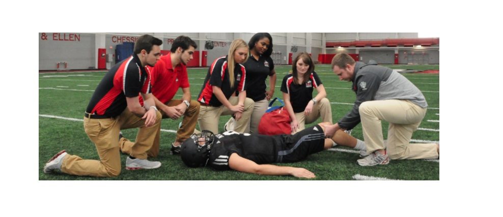 Primeros estudiantes de la UCJC que superan con éxito en examen de acceso a la profesión de Athetics Trainer de EEUU